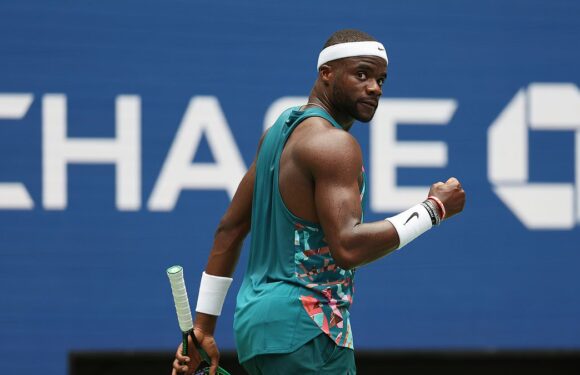Tiafoe moves into second round of US Open with three-set win over Tien
