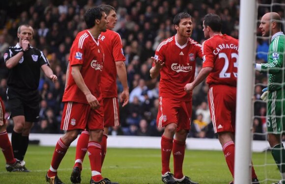 Carragher and Liverpool team-mate ‘almost came to blows’ – simple act fixed row