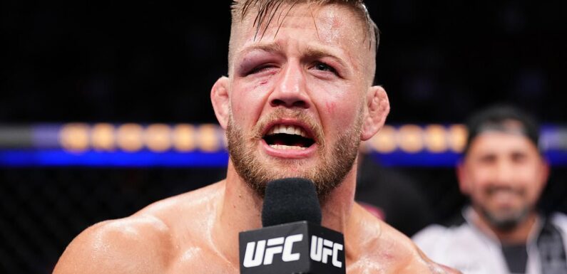 Fighter lets fly with X-rated homophobic slur against crowd at UFC 293