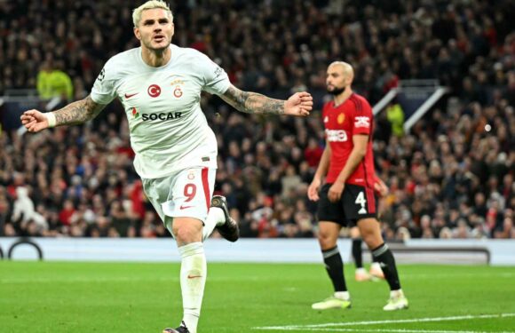 Erik ten Hag and Man United fall deeper into a desperate, dismal mess of their very own making