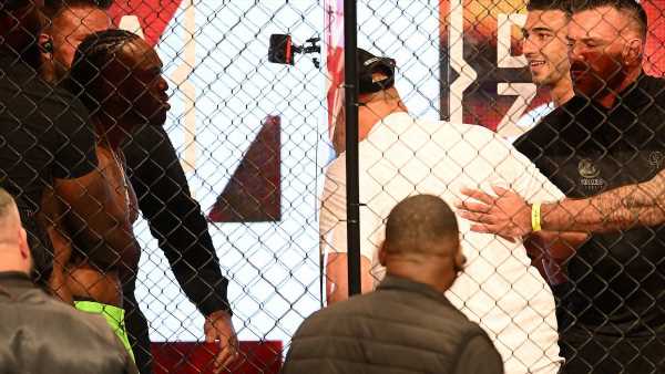 John Fury HEADBUTTS a glass panel at KSI-Tommy Fury press conference