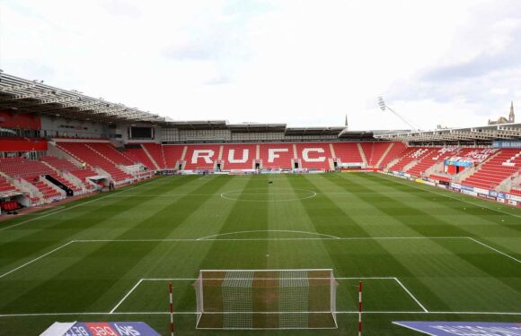 Rotherham United vs Bristol City LIVE: Championship team news, line-ups and more