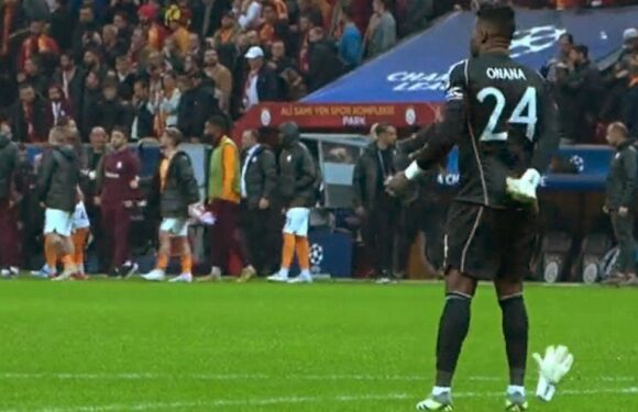 Andre Onana FT video shows devastated Man Utd keeper ‘even dropping his gloves’
