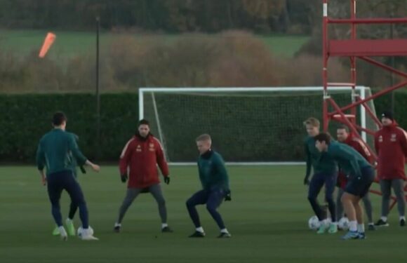 Arsenal boss Arteta embarrasses Odegaard in training and considers Ronaldo move