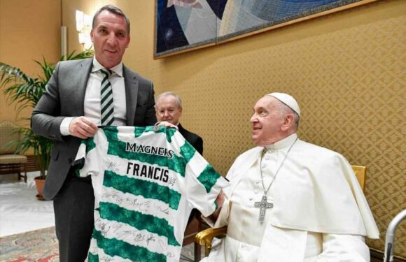 Brendan Rodgers gifts the Pope a Celtic shirt on Vatican visit