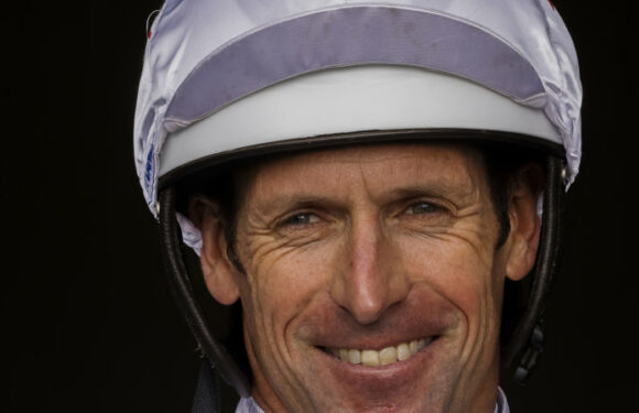 Champion jockey Hugh Bowman involved in horror Hong Kong fall