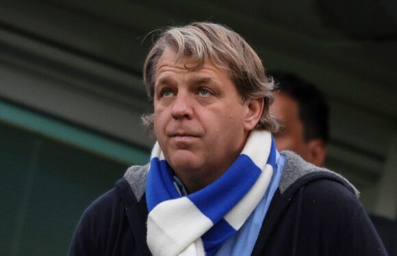 Chelsea chief Todd Boehly shown he dropped a £30m clanger as Arsenal run riot
