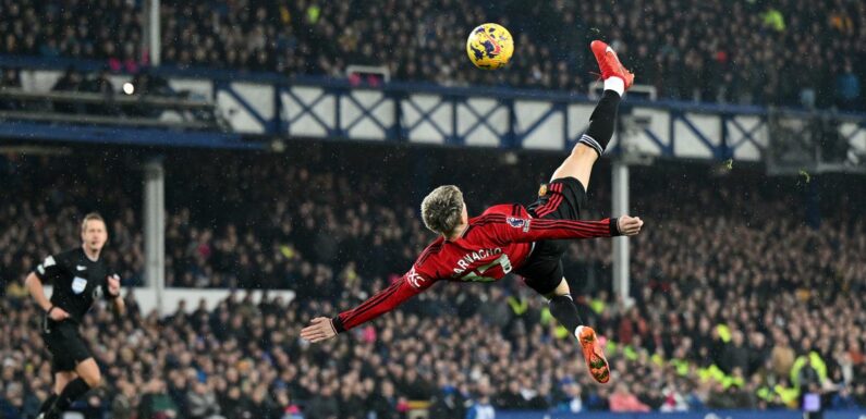 ‘I scored a Premier League overhead for Man Utd – Garnacho’s was much better’