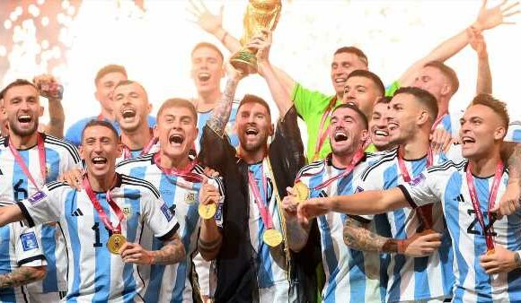 Legendary Argentina World Cup winner confirms international retirement