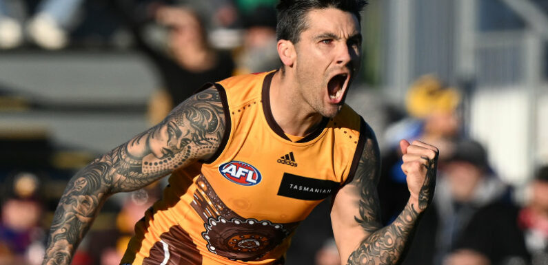 Wingard meets with the premiers but wants to try and stay a Hawk