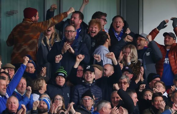 Ed Cheerin'! Pop star Sheeran wildly celebrates