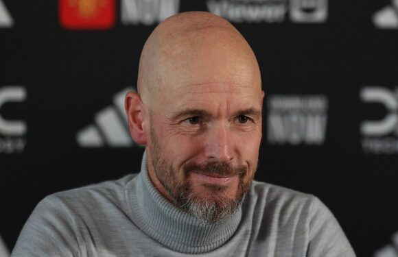 Erik ten Hag makes transfer priority clear as Man Utd boss singles out player