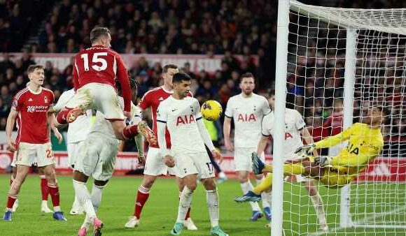Guglielmo Vicario makes STUNNING save to secure 2-0 victory