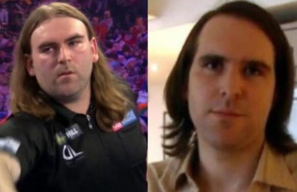 ‘I’m a World Darts Championship star with bad eyesight likened to Peep Show guy’