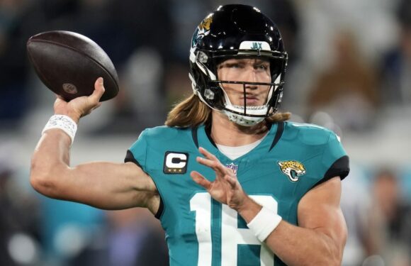 Jaguars QB Trevor Lawrence remains in concussion protocol