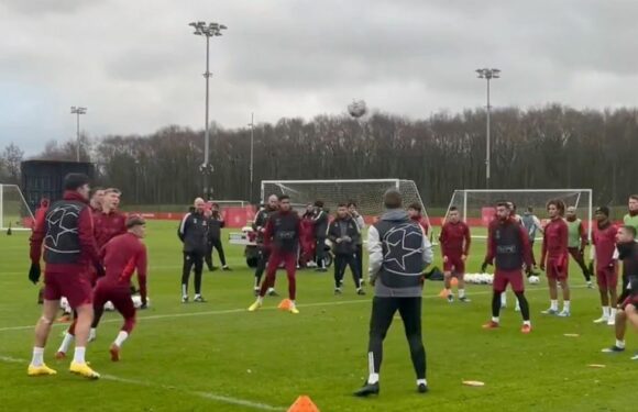 Man Utd fans catch glimpse of first-team training and say ‘that explains a lot’