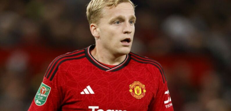 Man Utd reach ‘verbal agreement’ for first January deal as Van de Beek to leave