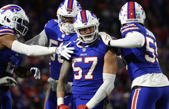 NFL Week 15 bold predictions: Bills' D steps up in win over Cowboys; Steelers score season high