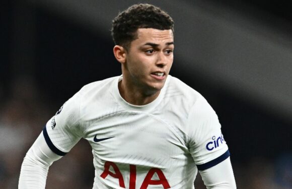 Tottenham star plays without club crest on his shirt in kit quirk vs Newcastle