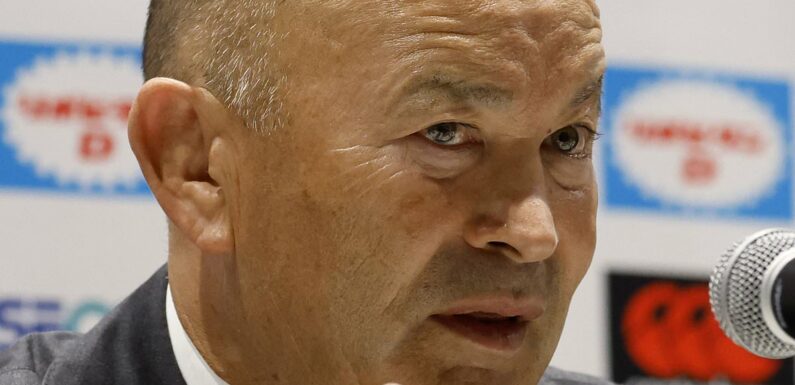 Watch tense moment Eddie Jones is grilled by Aussie journalist