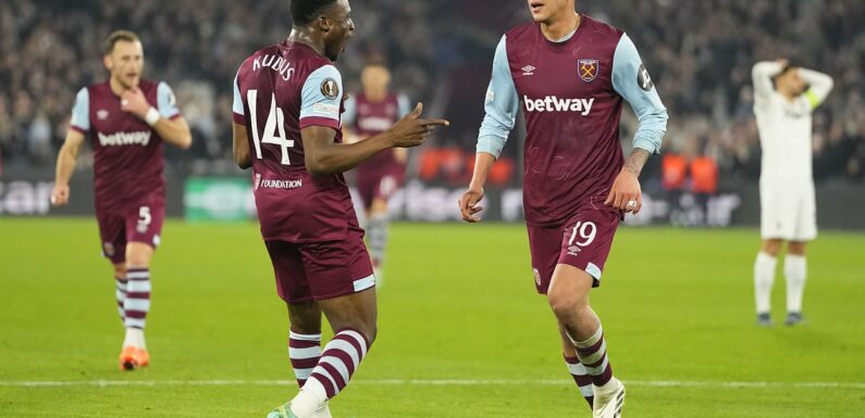 West Ham 2-0 Freiburg: Hammers clinch top spot in Europa League group