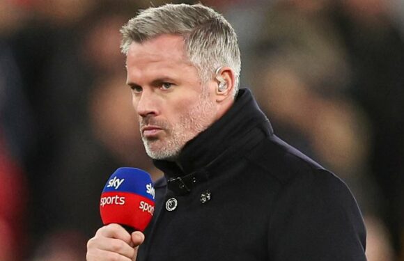 'He can't run!': Jamie Carragher blasts Man United star